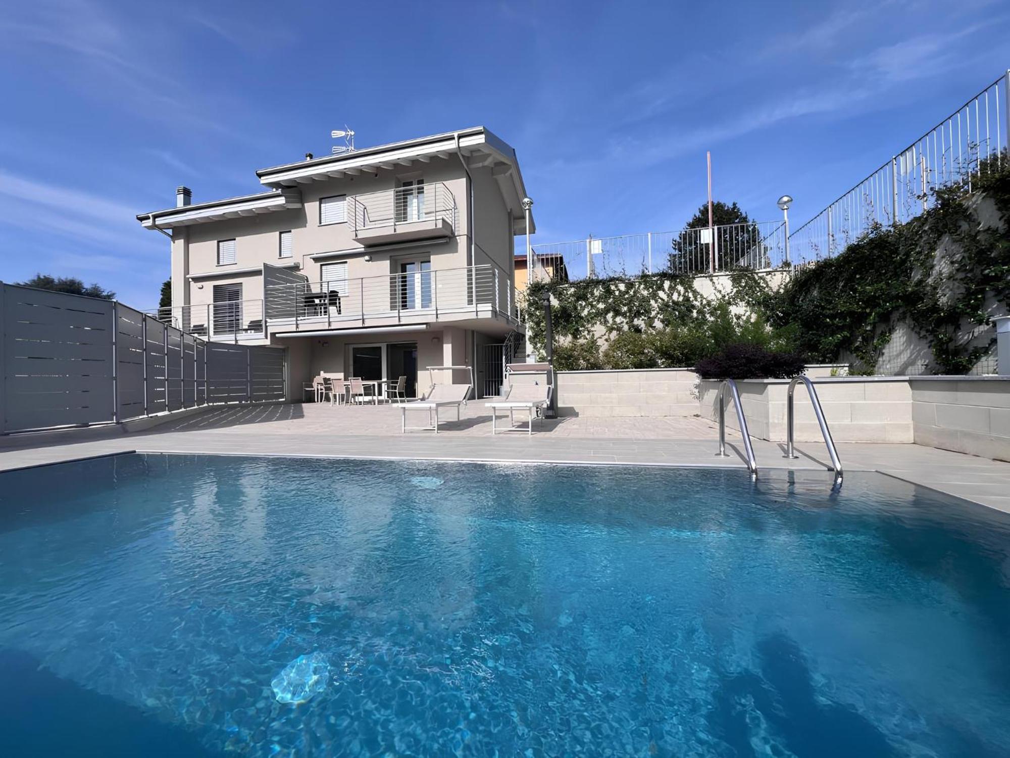 Villa Claudia With Private Pool Colico Exterior foto